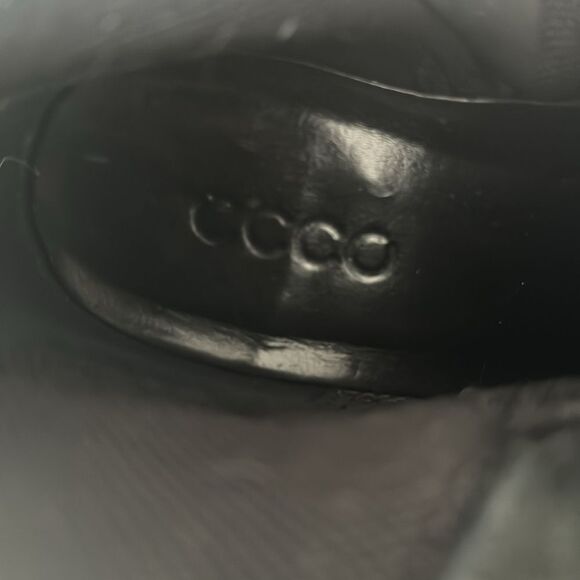 Ecco Women’s Black Leather Tall/Mid Calf Zip Close Regular/Wide Calf Boots Sz 39 - Picture 16 of 16